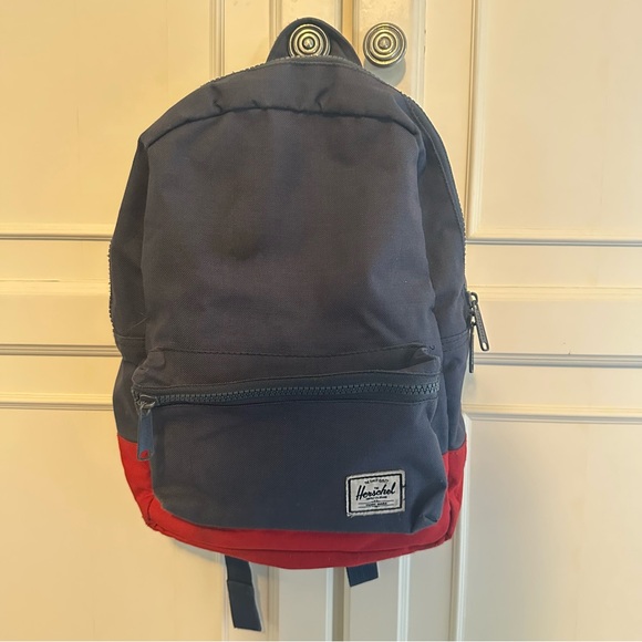 herschel 7l backpack 30L Little America | Eco-Friendly Laptop Bag Volume 17 Daypack (17 l Herschel Kids' Backpack - Blue